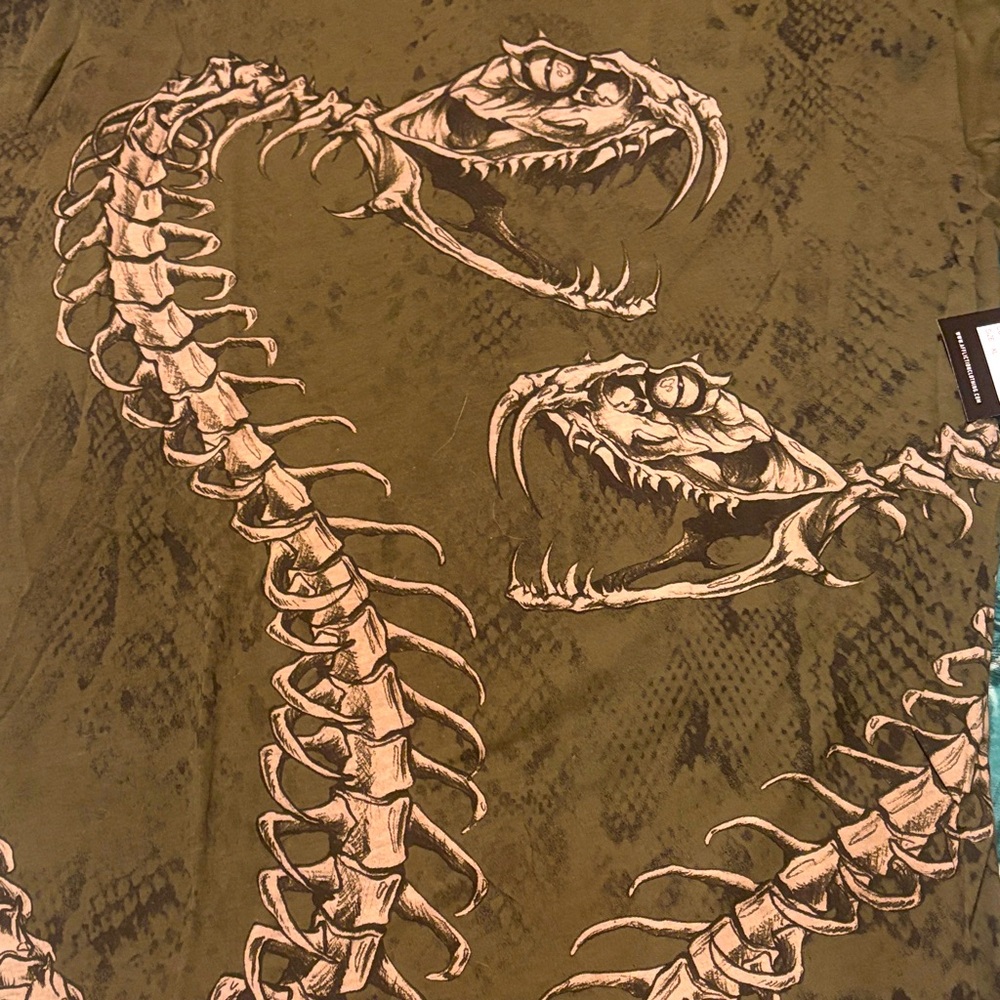 Affliction Green and Tan Reptile Skeleton Mat